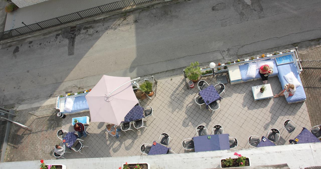 Hotel Orlov Rimini Exteriör bild